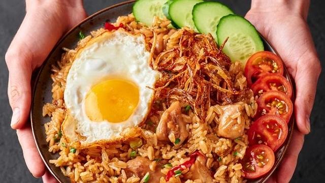 nasi goreng khas indonesia